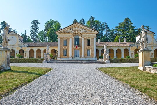 Tour image 4